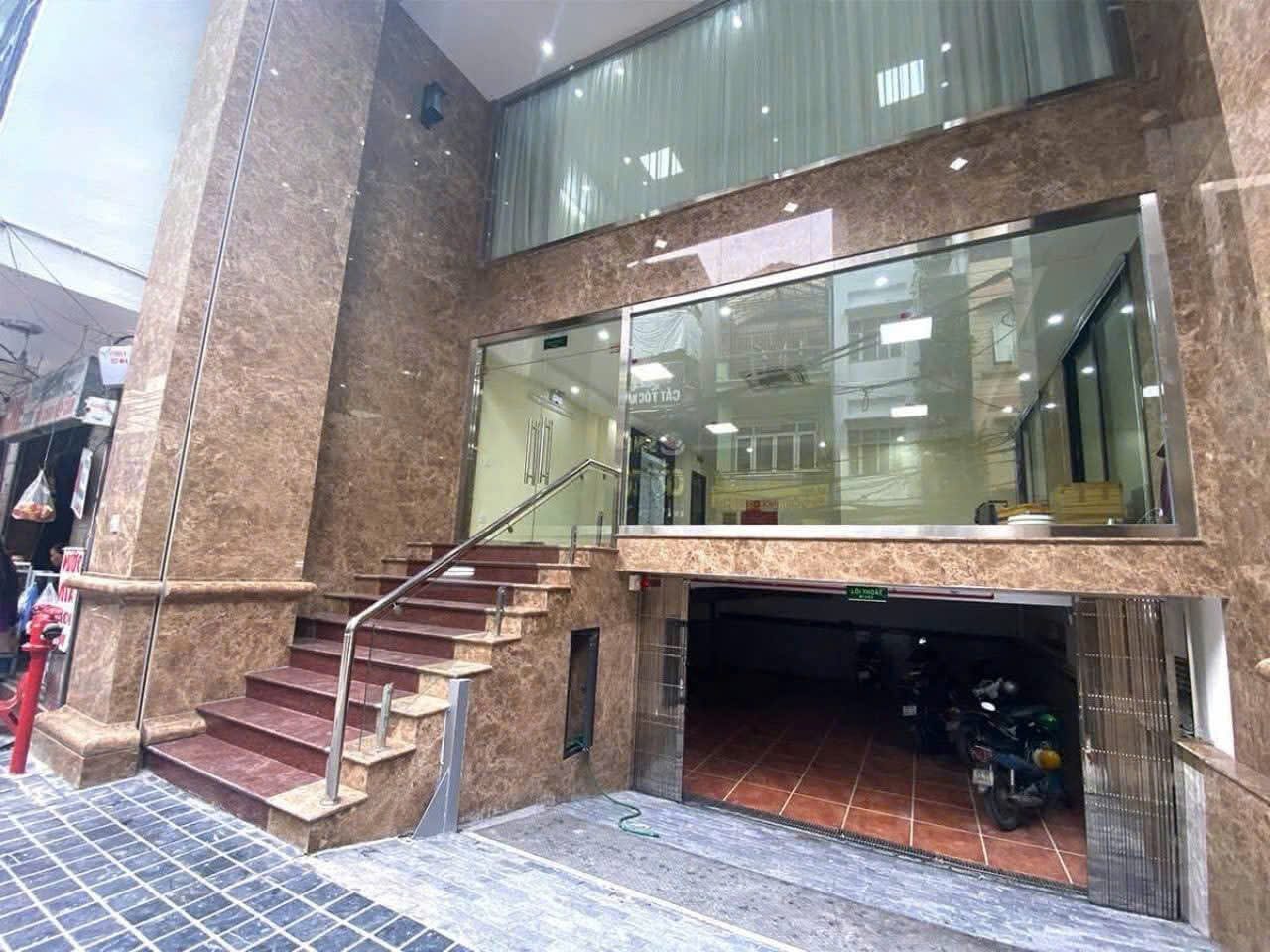 BÁN TÒA VĂN PHÒNG VIP - MP THANH XUÂN VỈ HÈ OTO KD 65TỶ 115m x 9t - Ảnh 1