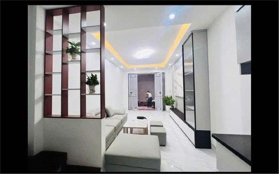 SỞ HỮU NGAY NHÀ ĐẸP - GIÁ TỐT - Vị Trí Đắc Địa Tại Trung tâm Cầu Giấy, Hà Nội - Ảnh 3