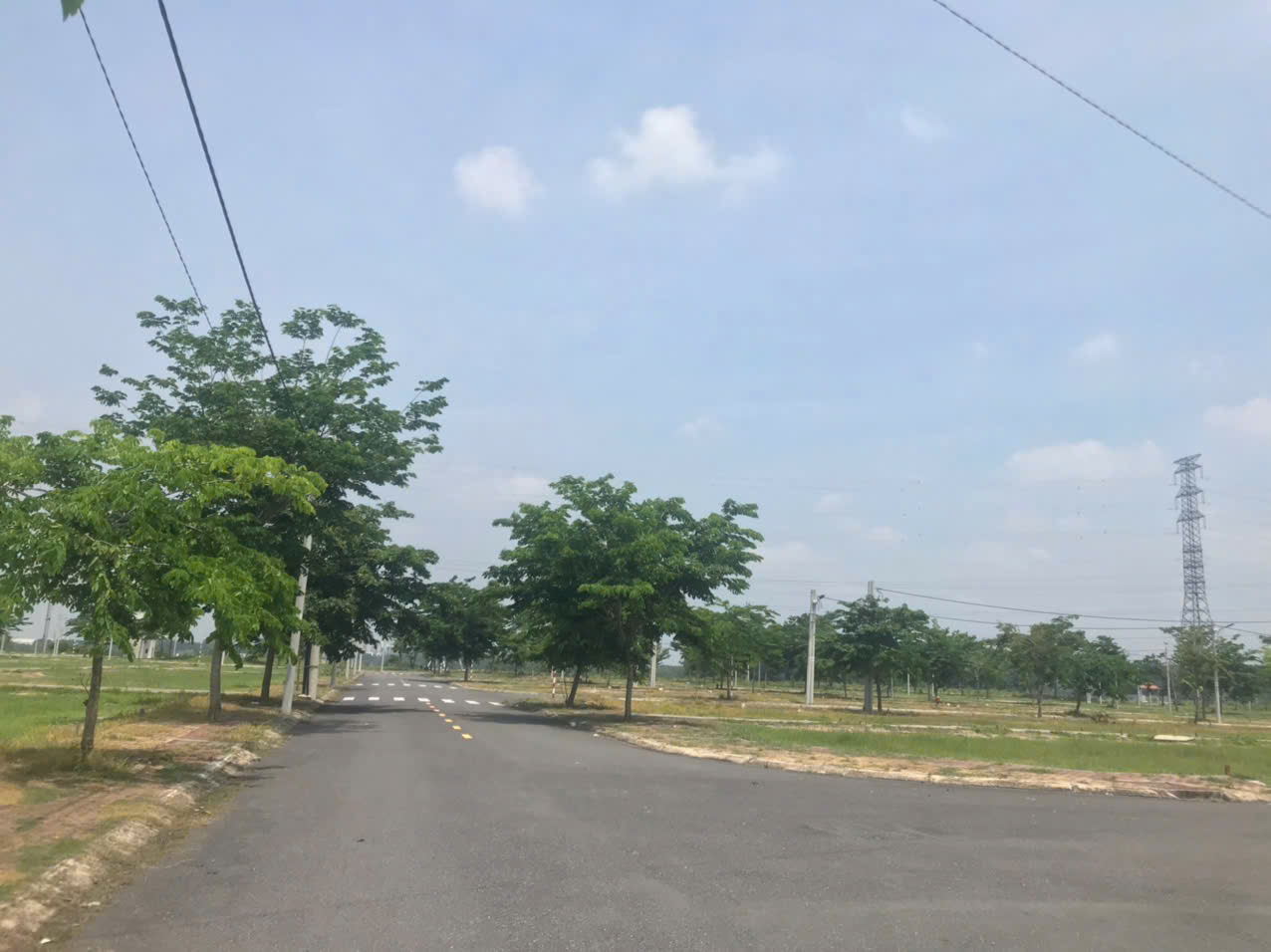 CHỦ KẸT TIỀN BÁN GẤP LÔ ĐẤT MẶT TIỀN ĐƯỜNG NHỰA 32M – CHỈ 630 TRIỆU CÓ 140M2! - Ảnh chính