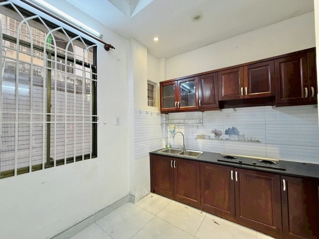 GẤP BÁN – Phú Nhuận - giao Thích Quản Đức – Nguyễn Thượng Hiền, 40m2, 3 tầng, không QH, LG. - Ảnh 2
