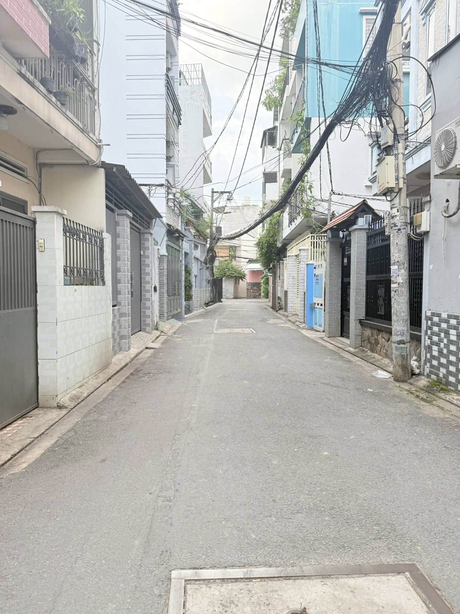 HÀNG THUỐC ĐỘC – Phú Nhuận – đoạn Trương Quốc Dung, 120m2, ngang 11m, nhỉnh 9 tỷ. - Ảnh chính