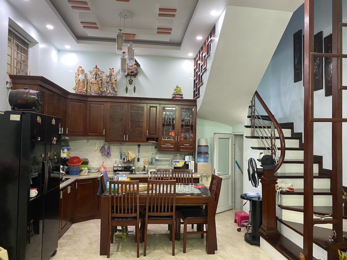 Bán nhà Lô Góc, Ôtô tránh Đường Cầu Giấy 38/42m, 5Tầng, MT 4.6m 18 Tỷ, Ngõ thông - Ảnh 4