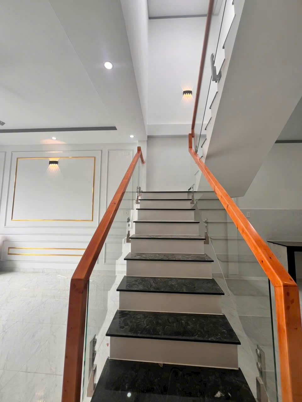 CẦN BÁN NHÀ RIÊNG 2 TẦNG TẠI XÃ THẠNH PHÚ  NAY LÀ PHƯỜNG TÂN TRIỀU– GIÁ CHỈ 2 TỶ - Ảnh 3