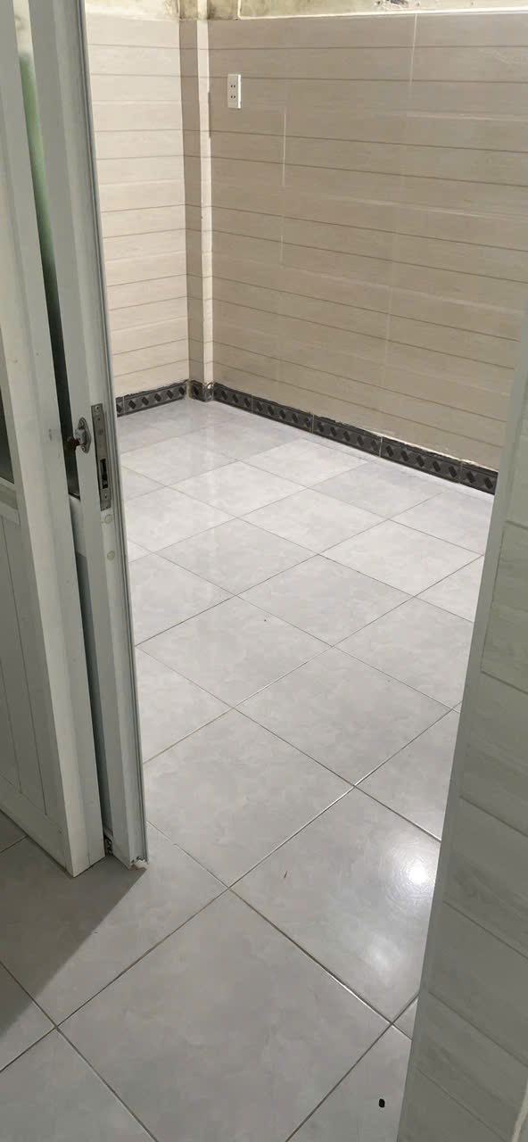 # Nhà 2 Mặt Kiệt gần MT Hải Phòng, 70m2, C4, 3.1 tỷ - Ảnh 3