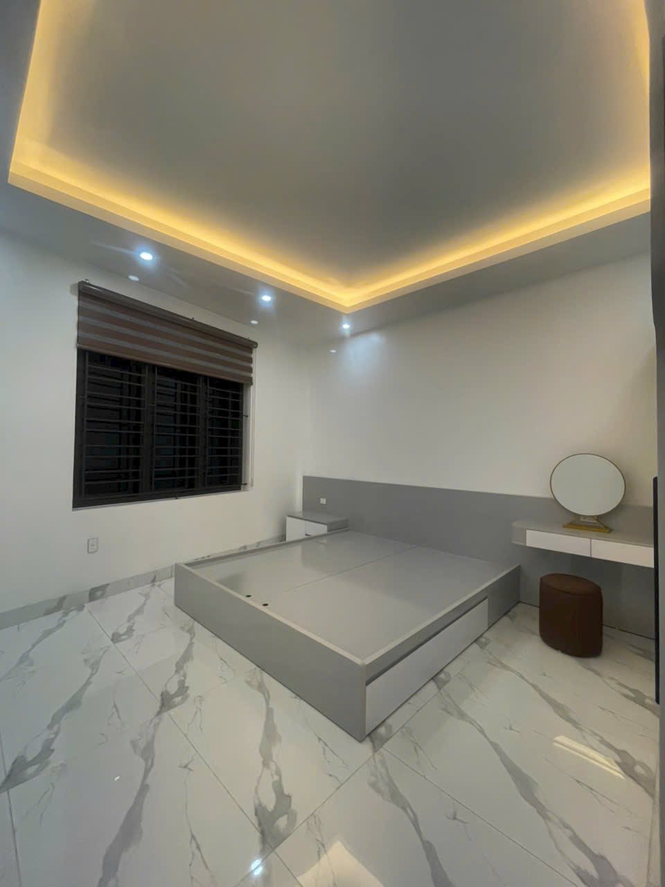 Bán căn nhà 4 tầng, 3 ngủ ngõ phố Vũ Hựu, TP HD nay là TP HP mới, 40m2, mt 4.5m, 2.78 tỷ - Ảnh 4