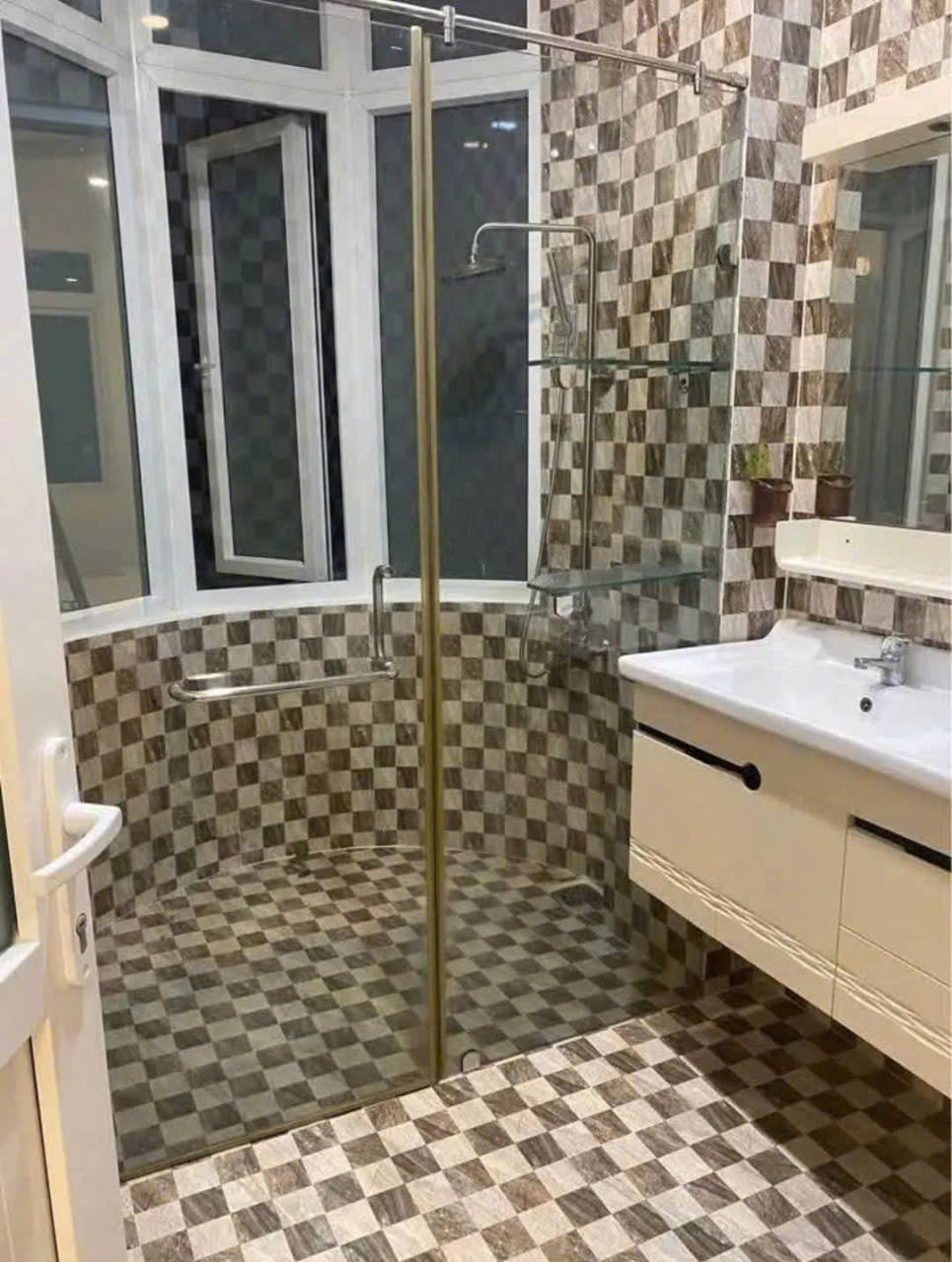 CHO THUÊ VILLA SÂN VƯỜN - CÔ GIANG PHƯỜNG 9 ĐÀ LẠT - Ảnh 3