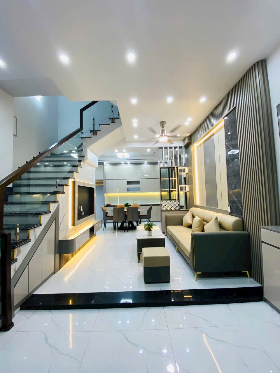 Bán nhà góc 3 tầng ngõ phố Khúc Thừa Dụ, ph Lê Thanh Nghị TP HP mới, 45m2, 3 ngủ, 3 vs - Ảnh chính