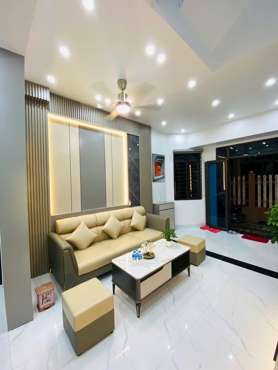 Bán nhà góc 3 tầng ngõ phố Khúc Thừa Dụ, ph Lê Thanh Nghị TP HP mới, 45m2, 3 ngủ, 3 vs - Ảnh 3