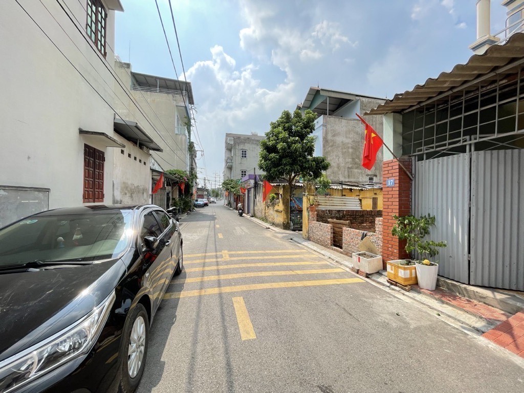ĐẤT DƯƠNG XÁ (nay thuộc xã GIA LÂM) KHỔ VUÔNG VẮN - VỈA HÈ - Ô TÔ TRÁNH - ĐẦU TƯ BAY NHANH - Ảnh 2