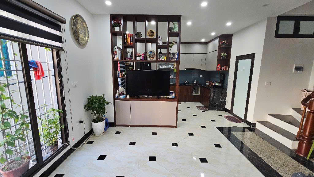 🚗🚗🚗 NHÀ ĐẸP – CỰC THOÁNG – MẶT TIỀN RỘNG – GẦN Ô TÔ – NGÕ RỘNG THÔNG 🌹🌹🌹🌹 - Ảnh 3