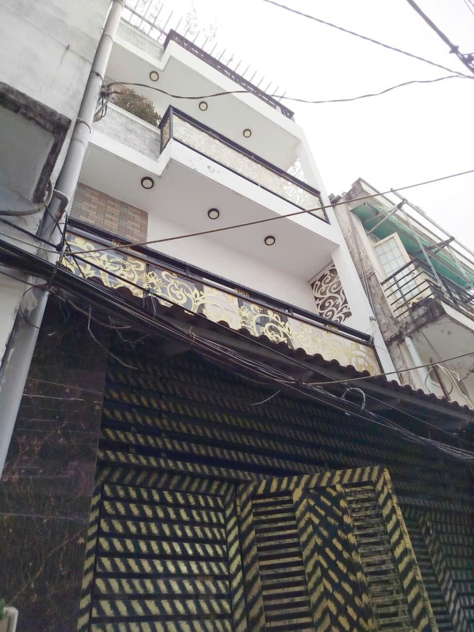 NHÀ NGUYỄN KIỆM - NGAY KHU TRUNG TÂM GV - GIÁP PHẠM VĂN ĐỒNG & 5 PHÚT RA SÂN BAY TSN - 52M² - 3 TẦNG NHỈNH 6 TỶ - Ảnh 1