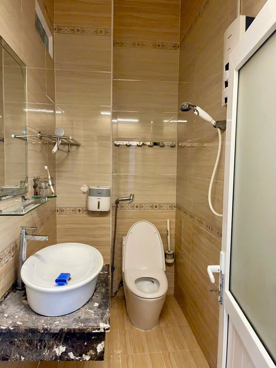 Cho thuê phòng tầng trệt mới, full nội thất khu ẩm thực Q6 - Ảnh 8