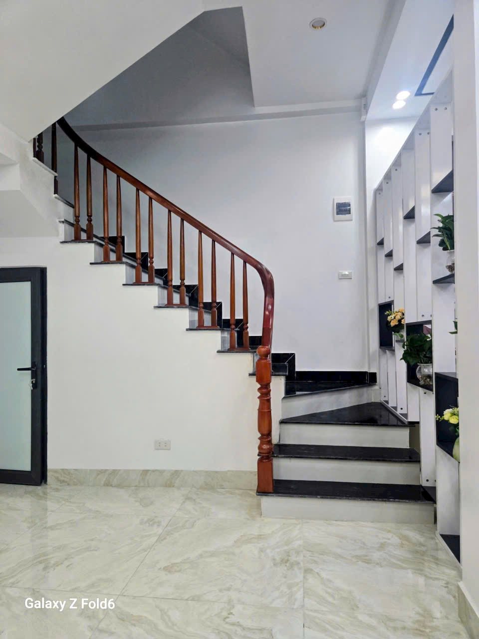Bán căn nhà 3 tầng ngõ phố Phạm Ngũ Lão, ph Lê Thanh Nghị, TP HP mới, 43.8m2, 3 ngủ - Ảnh 3