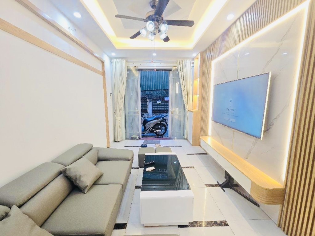 BÁN NHÀ HOÀNG MAI VỊ TRÍ ĐẸP ĐÔNG DÂN CƯ - Ảnh chính