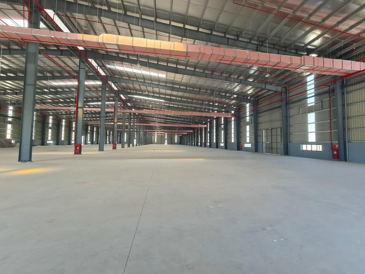 CHO THUÊ NHÀ XƯỞNG 6.500M² TRONG KHU CÔNG NGHIỆP TẠI HẢI DƯƠNG - Ảnh chính