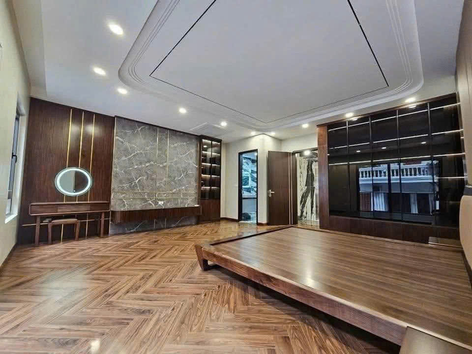 NHÀ ĐẸP NHƯ KHÁCH SẠN 5 SAO-60M2 x 6 TẦNG-MẶT TIỀN QUYỀN LỰC - VIEW HỒ- HƠN 12 TỶ - Ảnh 4