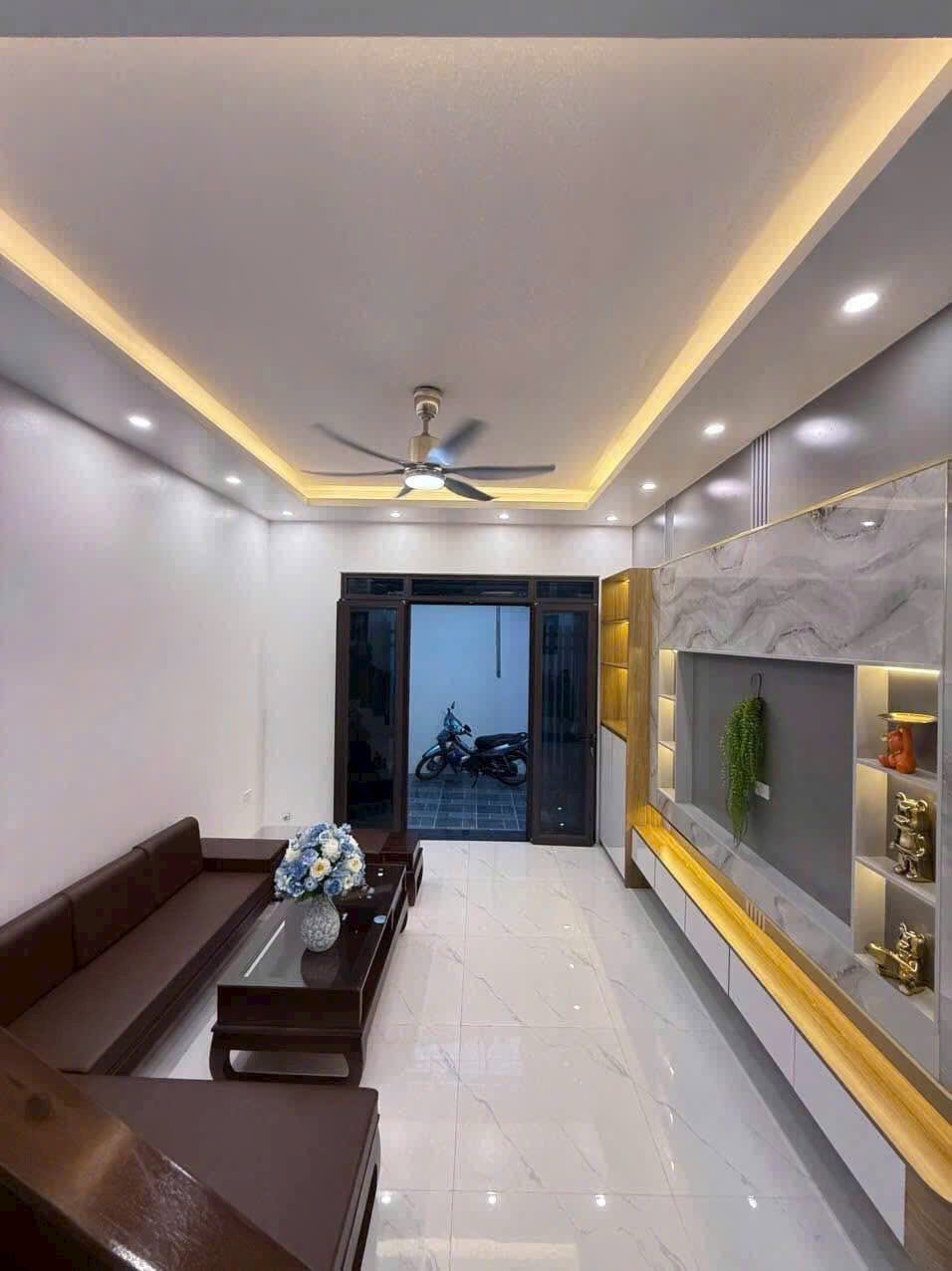 Bán căn nhà 3 tầng ngõ phố Ngọc Tuyền, TP Hải Phòng mới, 45m2, 3 ngủ, 2vs, nhà mới đẹp - Ảnh 2
