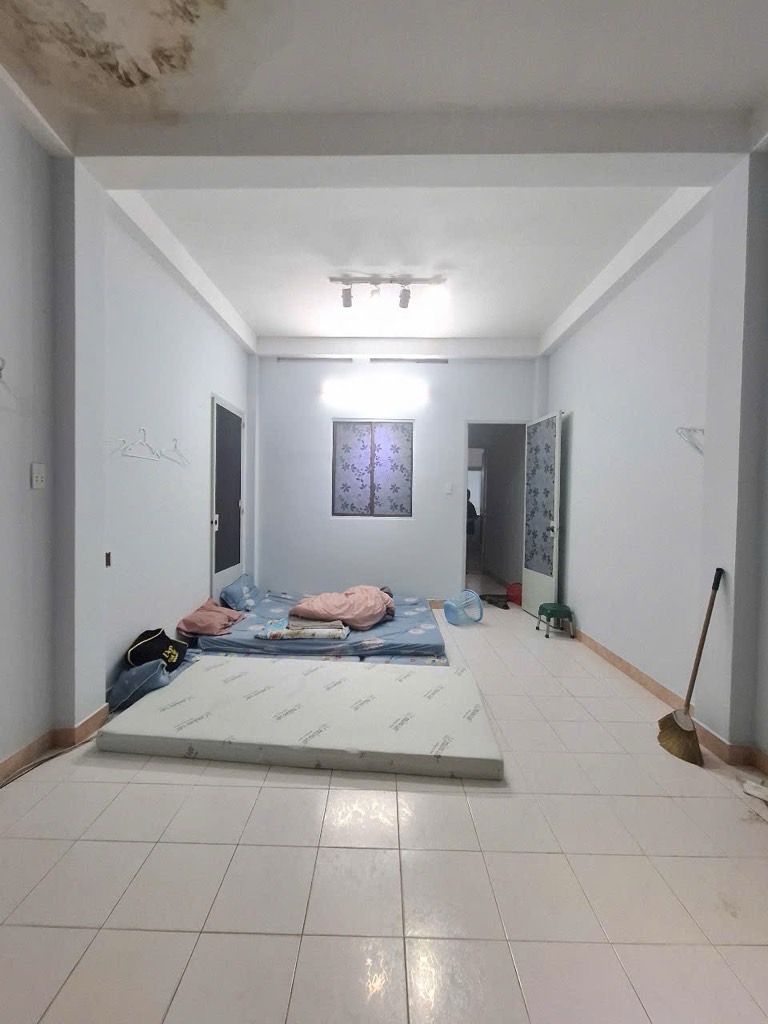 TÂN BÌNH - miền đất hứa Đất Thánh - 68m2, 4 tầng lung linh, xe hơi thông, tuyệt đẹp để ở. - Ảnh 1
