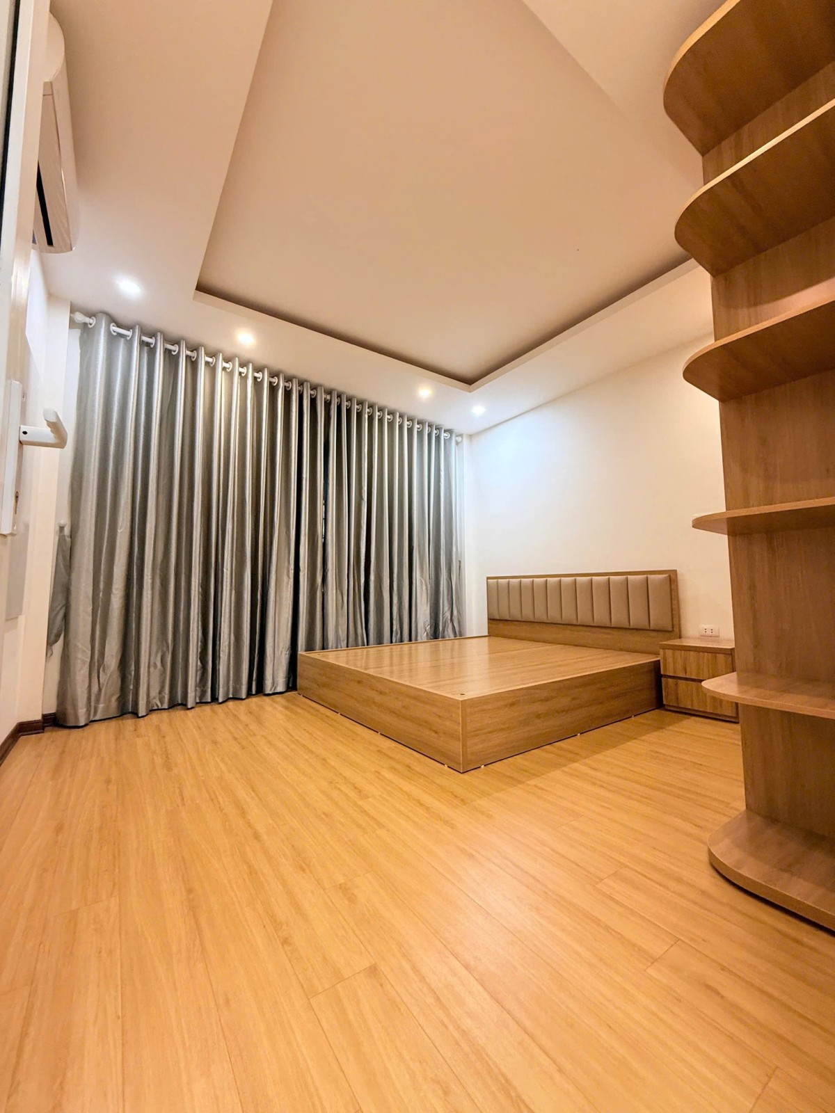 BÁN NHÀ LÔ GÓC NGỌC THỤY – LONG BIÊN  GIÁ CHỈ 9.5 TỶ - Ảnh 3