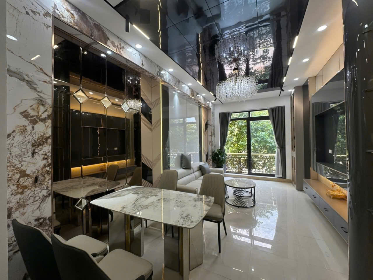 MĂT PHỐ KIM GIANG- HOÀNG MAI, 40 M2, 5 TẦNG, MĂT TIỀN 4 M, GIÁ 18,2 TỶ - Ảnh 1