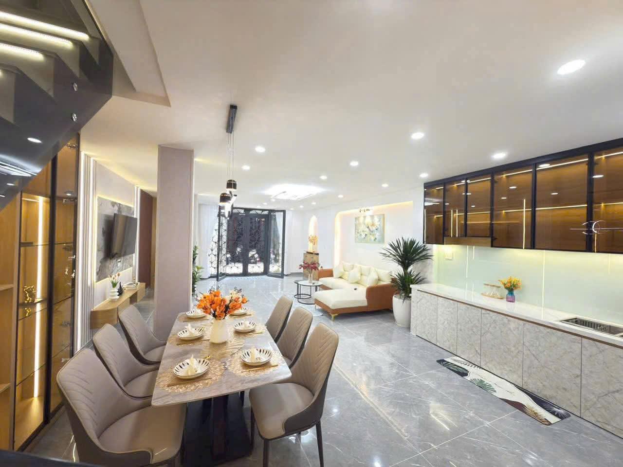 Bán nhà hẻm 8m Phan Sào Nam, phường 11, Tân Bình (4*19) 2 lầu; 10 tỷ - Ảnh 1