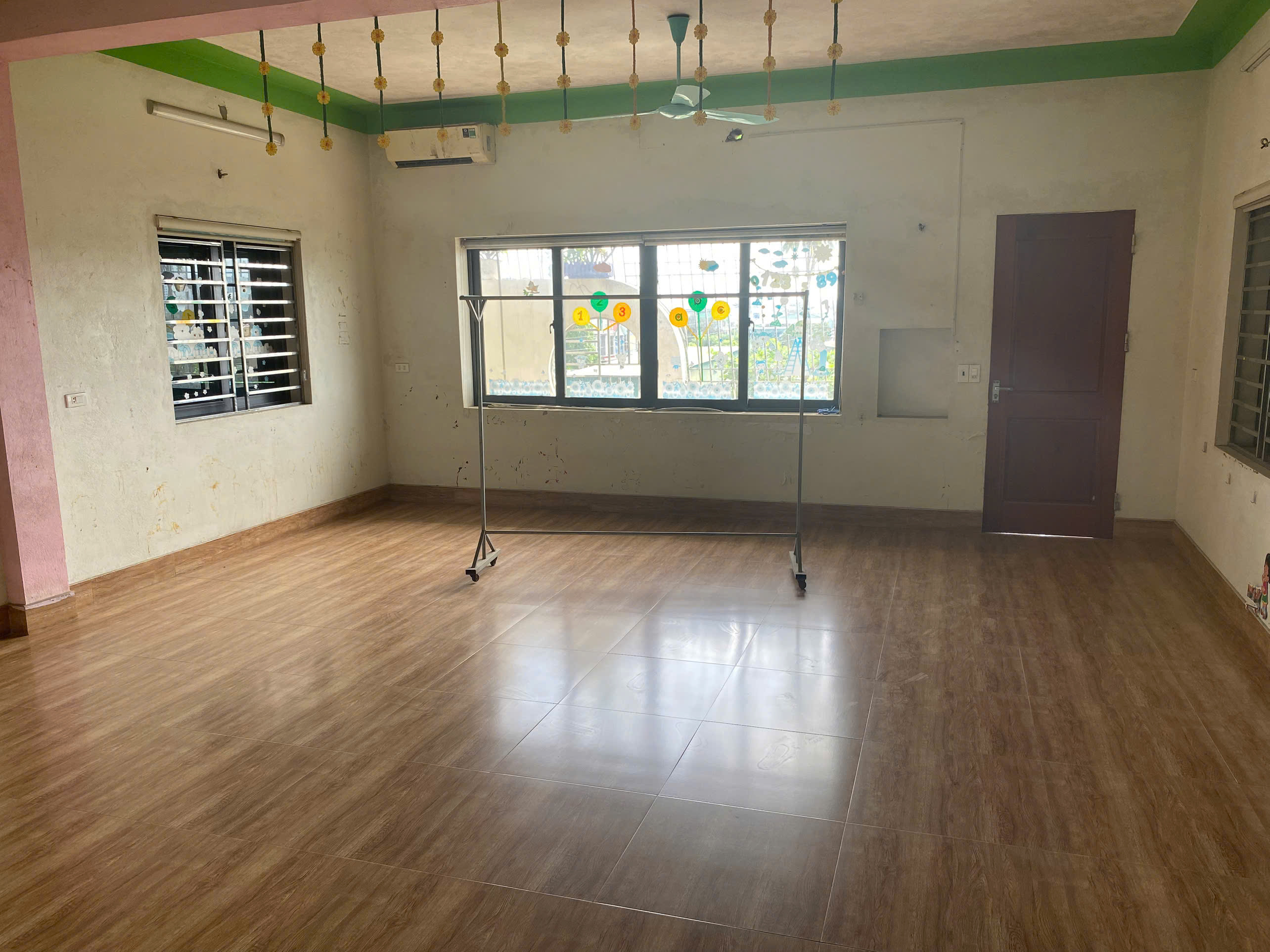 CHÍNH CHỦ CHO THUÊ NHÀ NGUYÊN CĂN 3 TẦNG 175Nguyễn Trường Tộ-P.Trường Thi(P.Thành Vinh, mới) - - Ảnh 1