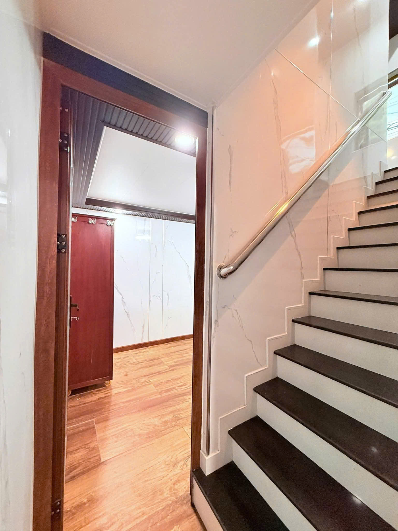 ► Nhà Góc kiệt 4m, 40m ra đường Điện Biên Phủ, 48m2, 2 tầng, 3PN, 3.x tỷ - Ảnh 1