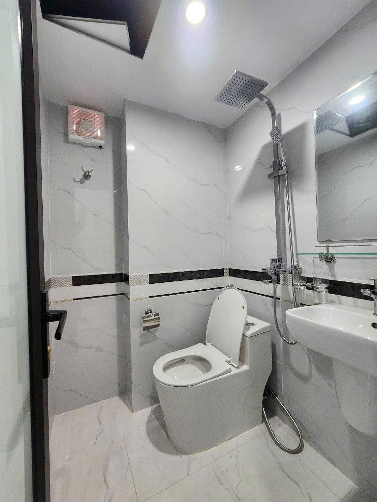 bán CHDV rẻ nhất xuân la- ngõ 38 ĐẠI HỌC NỘI VỤ 52M 7 TẦNG ,THANG MÁY.KHU VỰC CHO THUÊ LUÔN FULL - Ảnh 3
