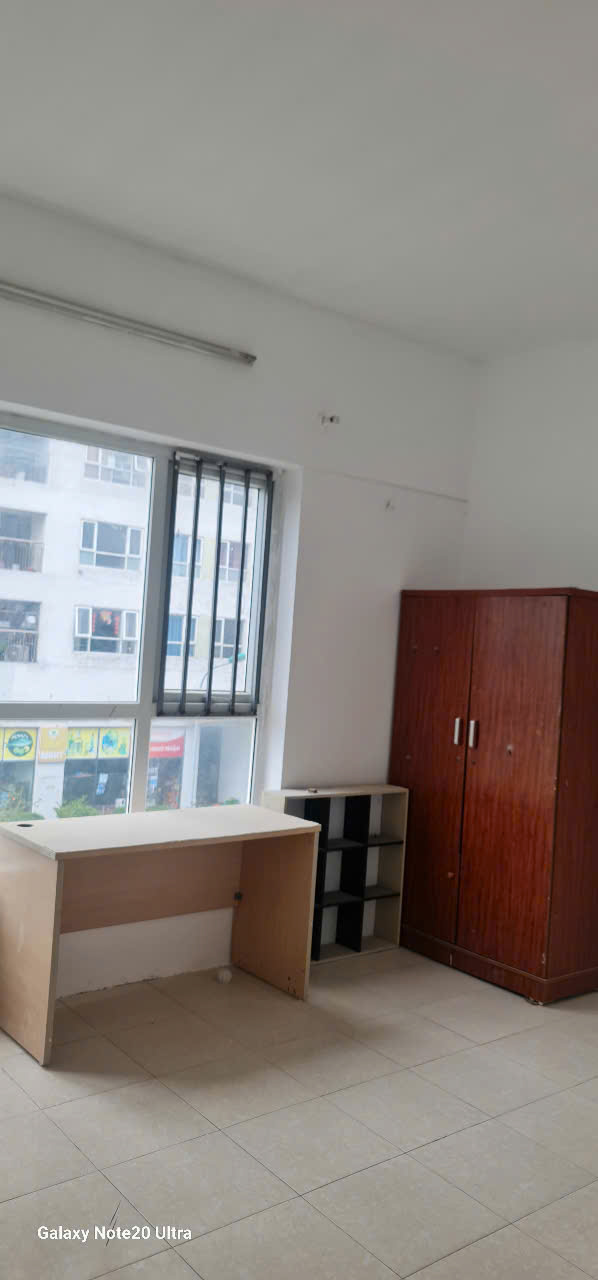 Cần cho thuê gấp căn hộ rộng rãi, thoáng mát tại chung cư 103 Văn Quán - Ảnh chính
