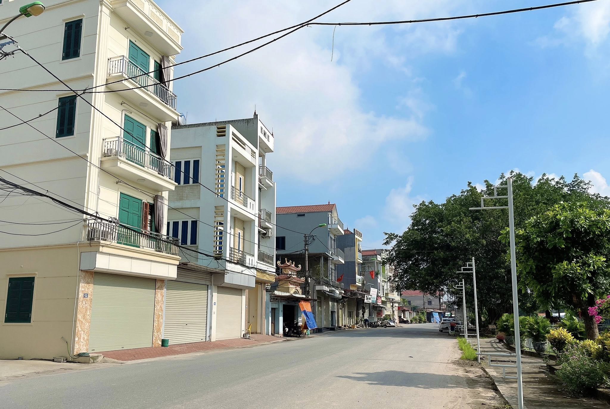 SIÊU PHẨM PHỤNG THƯỢNG, GIÁ 4X, Ô TÔ TRÁNH TRƯỚC ĐẤT, LÔ GÓC VIEW VƯỜN HOA - Ảnh chính
