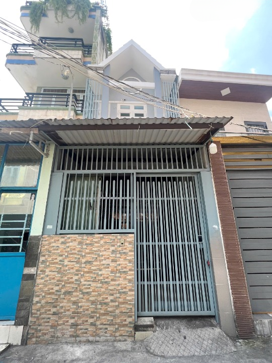 Nhà 2 tầng HXH thông Bùi Minh Trực P6Q8. Giá 5,48 tỷ - Ảnh chính