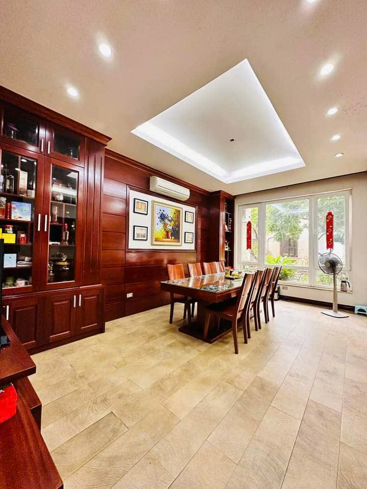 Bán Biệt thự Tây Mỗ 201m2 - 4 tầng, vị trí đẹp Kinh doanh, giá 32.5 tỷ - Ảnh 1