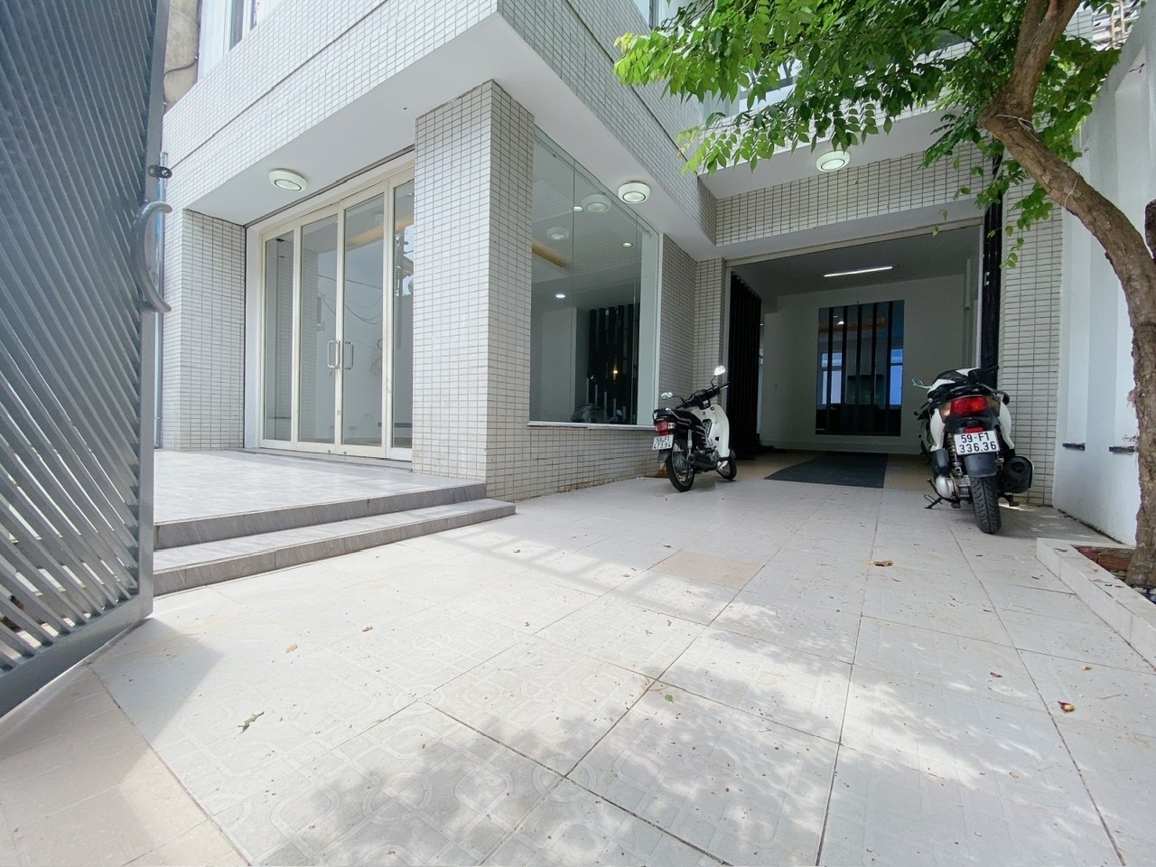 BIỆT THỰ 3 TẦNG VIEW SÔNG – ĐƯỜNG RẠCH BÀ LỚN – GẦN TRƯỜNG QUỐC TẾ NAM MỸ - Ảnh chính