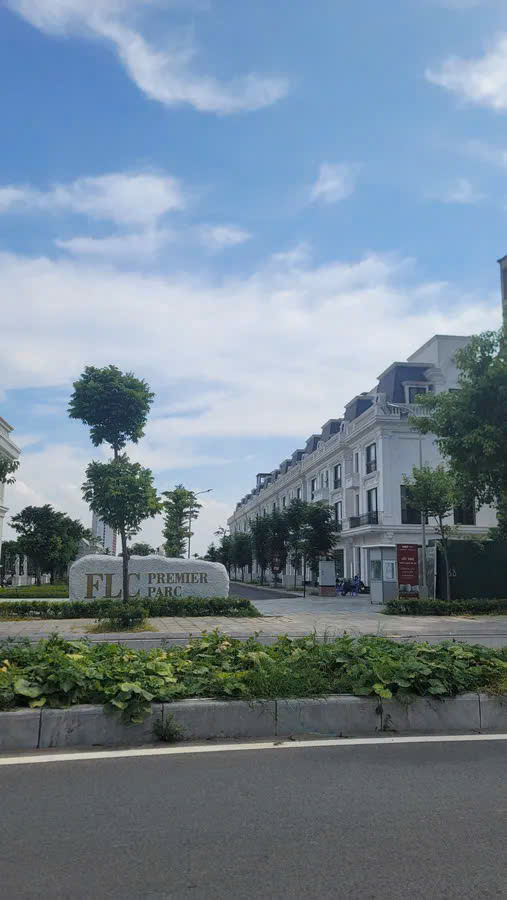 Bán Shophouse FLC Premier, N.T. Liêm. DT 96m x 6T, Mặt phố, MT8m.     Giá 36 tỷ. LH: 0964769634 - Ảnh chính