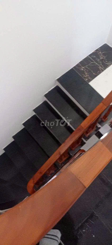 BÁN NHÀ GÓC 2MT NGÕ RỘNG SẴN SỔ TẠI HOÀNG MAI - Ảnh 1