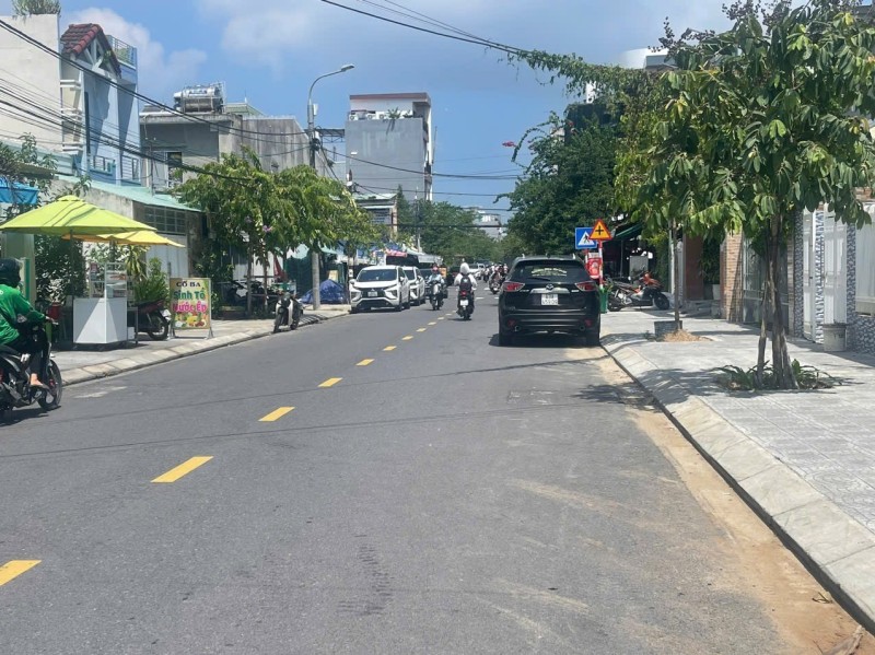 ► Đất Mặt Tiền Đặng Vũ Hỷ, đường 7.5m gần Biển Mỹ Khê, 225m2, ngang 8.3m - Ảnh 2