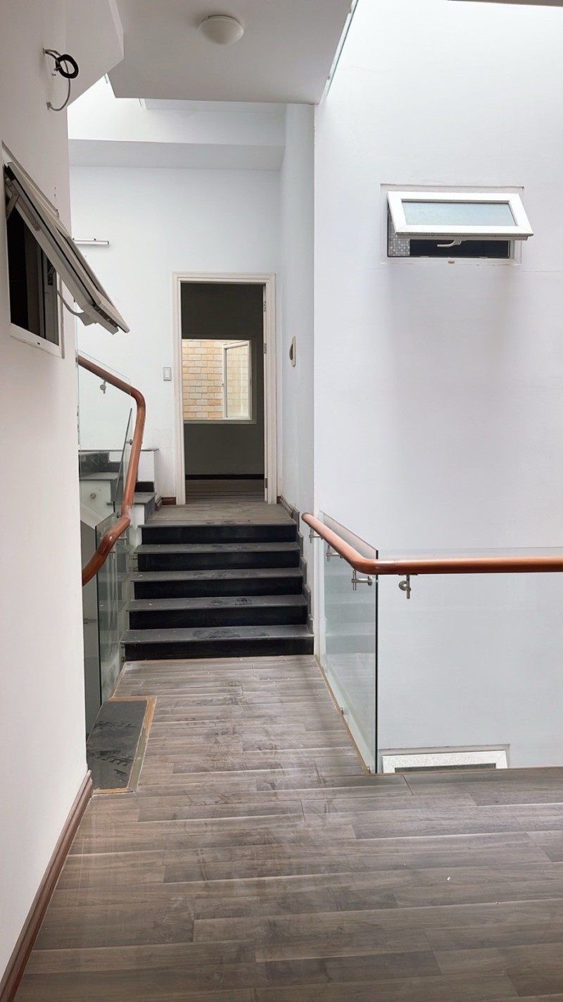 ♥ Mặt Tiền Man Thiện, đường 7.5m gần Sân Bay, 98m2, 4 mê đúc, Xịn Sò, 10.x tỷ - Ảnh chính