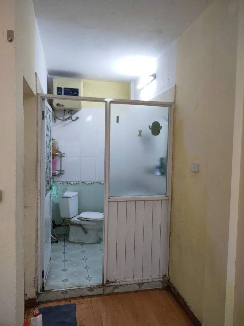 Cho thuê nhà nguyên căn ngõ 260 đường Cầu Giấy, Hà Nội 30m x 5T, 3 ngủ giá 11.5 triệu - Ảnh 2