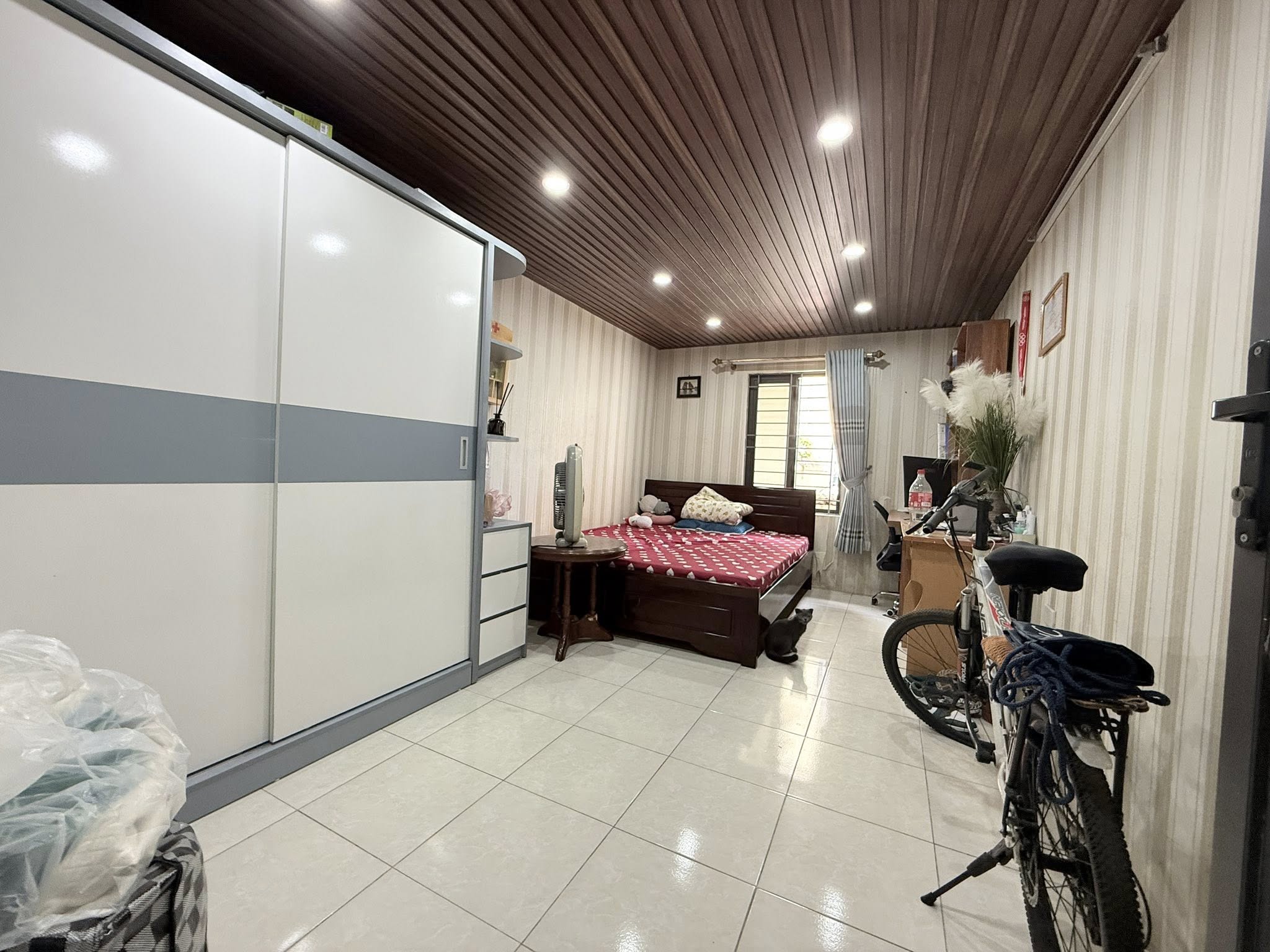 Cần bán căn hộ tập thể phố Bùi Ngọc Dương - Hai Bà Trưng, GẦN THANH NHÀN, BẠCH MAI – DTSD 80M² – - Ảnh 1