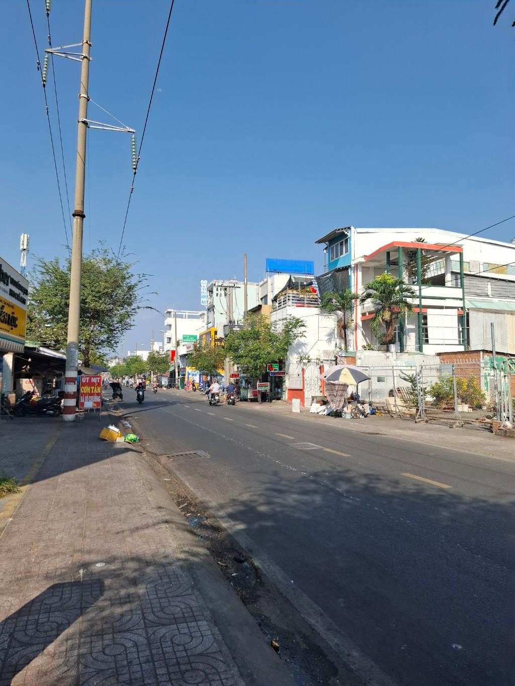 Mặt tiền Phạm Thế Hiển 6x18 ngay Cao Lỗ chỉ 10 tỷ 9 - Ảnh 1
