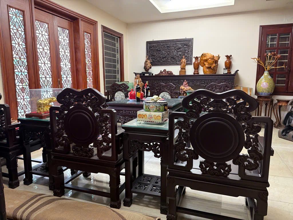 ĐÁNG SỐNG, BIỆT THỰ LÔ GÓC NGUYỄN VĂN CỪ 140M, 4T, MẶT TIỀN QUYỀN LỰC, Ô TÔ THÔNG TRÁNH. - Ảnh 4