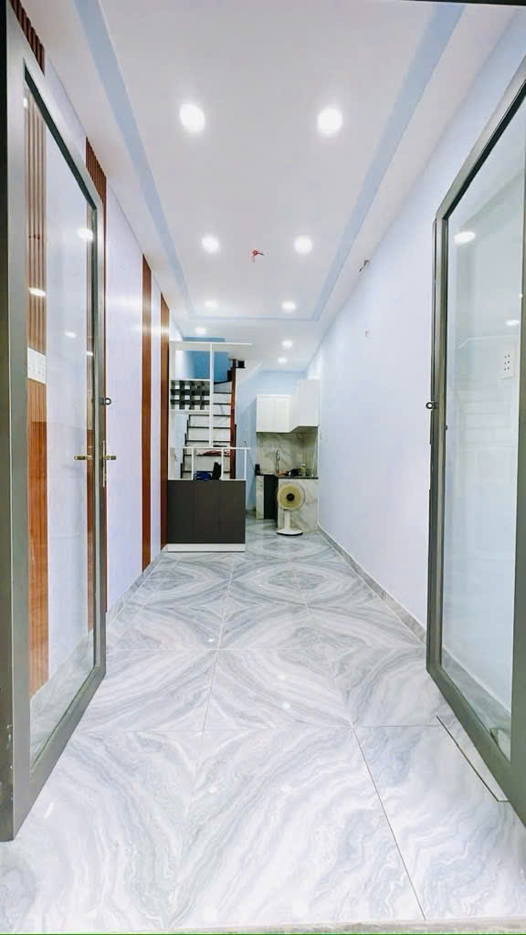 MẶT TIỀN KINH DOANH <br>TRUNG TÂM Q4 HƠN 2 TỶ - Ảnh 1