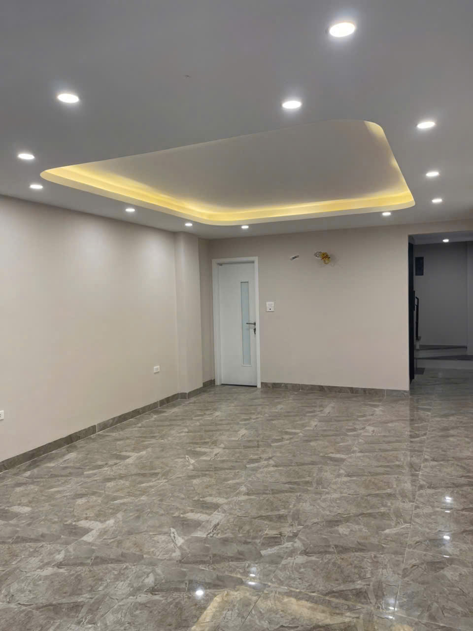 PHÂN LÔ, MẶT PHỐ, TRỊNH ĐÌNH CỬU- HOÀNG MAI, 50 M2, 7 TẦNG THANG MÁY, GIÁ 24,5 TỶ. - Ảnh 3