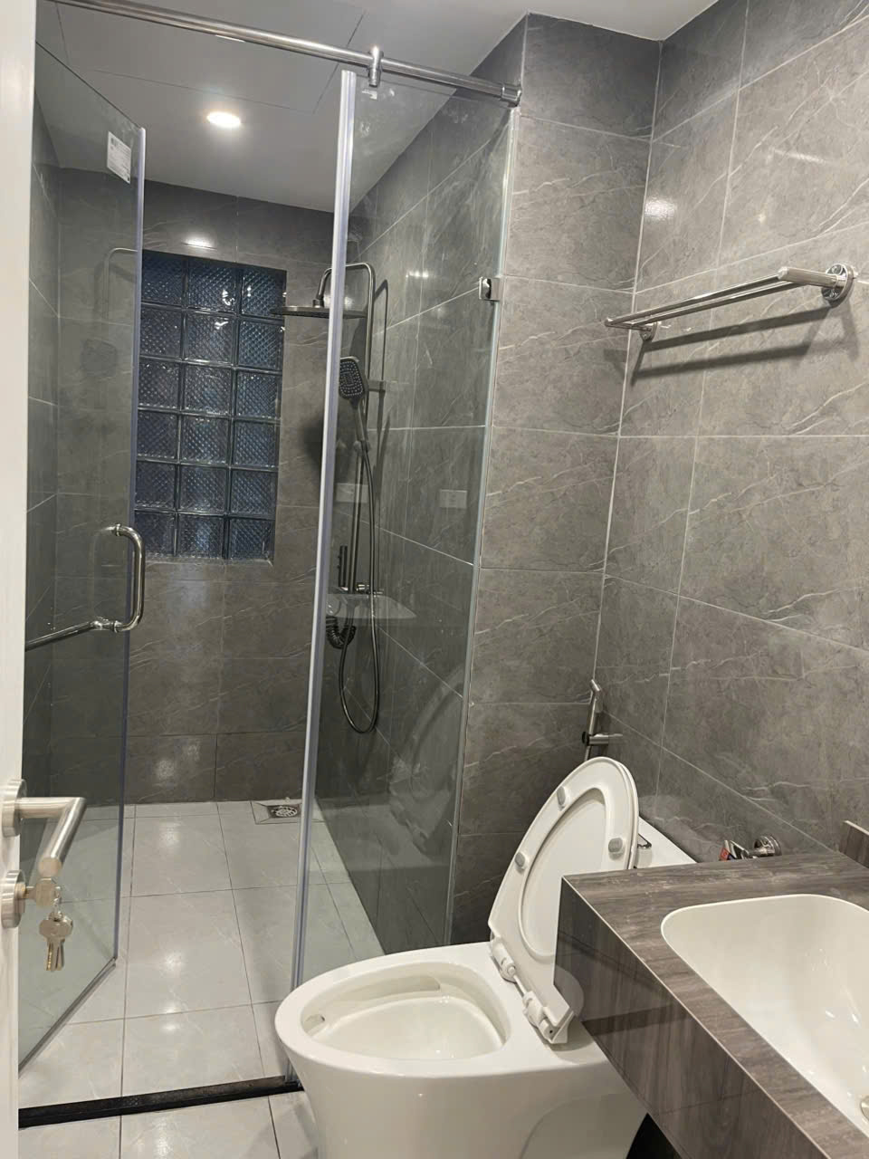 PHÂN LÔ, MẶT PHỐ, TRỊNH ĐÌNH CỬU- HOÀNG MAI, 50 M2, 7 TẦNG THANG MÁY, GIÁ 24,5 TỶ. - Ảnh 1