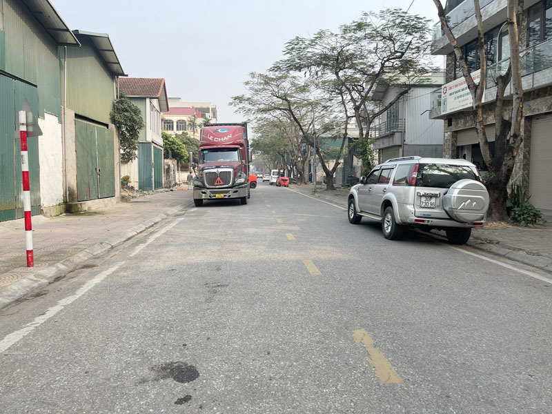Bán 78,8m2 đất mặt đường 17m, phố Hoa Động, Phường Long Biên - Phù hợp làm văn phòng/nhà xưởng - Ảnh 4