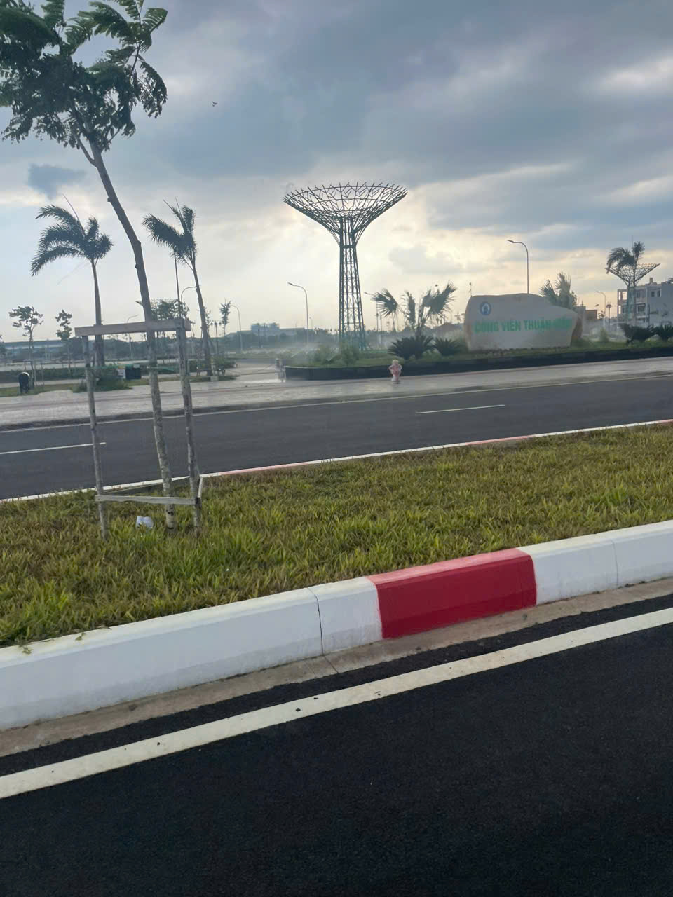 Bán đất 51x79m full thổ cư giá 140 tỷ Đường 7m Thanh Xuân 22 - Ảnh 1