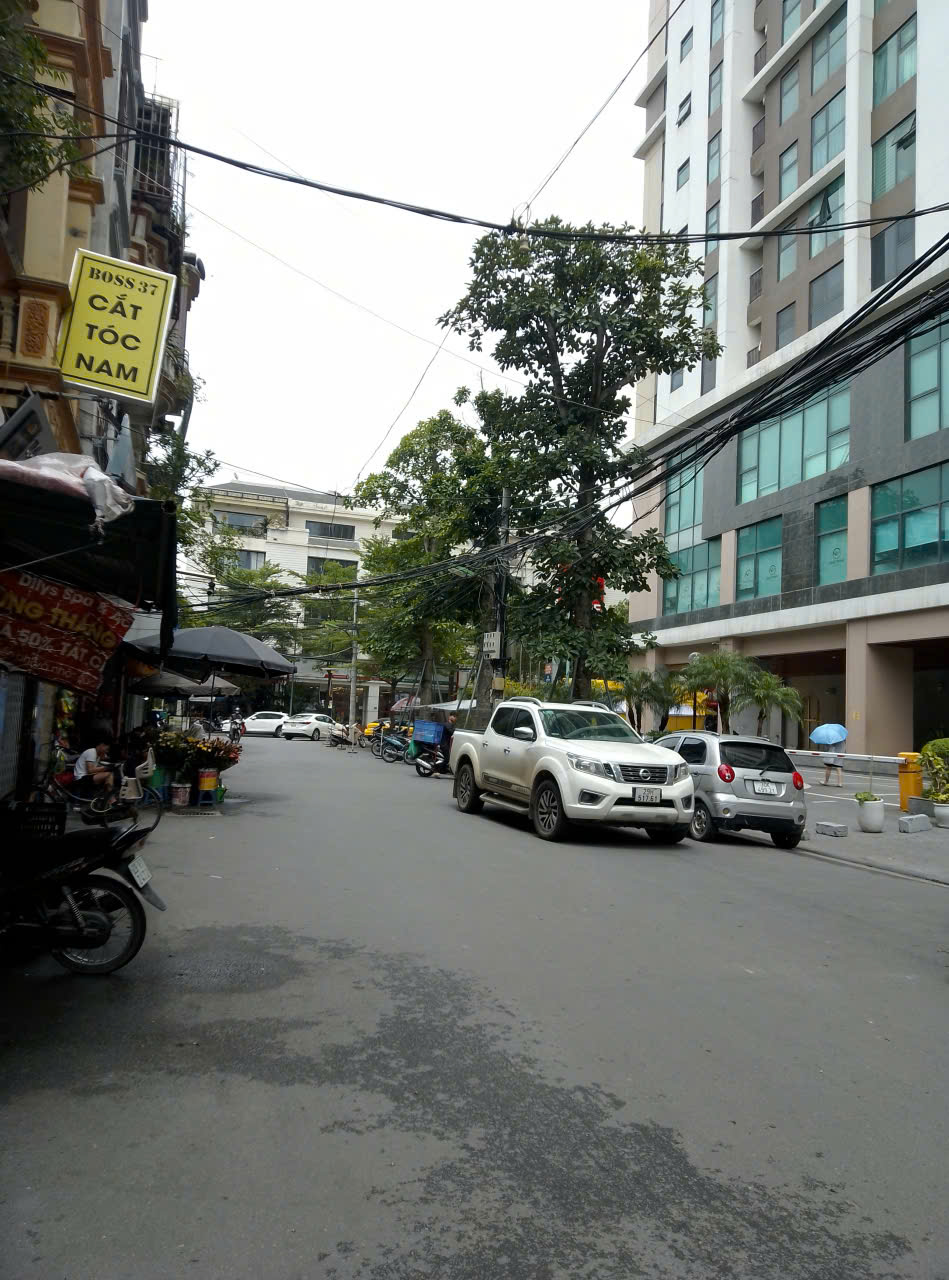 NHÀ CHÍNH CHỦ - GIÁ TỐT - Vị Trí Đẹp Tại Ngõ 42 Triều Khúc, Quận Thanh Xuân, TPHN - Ảnh 1