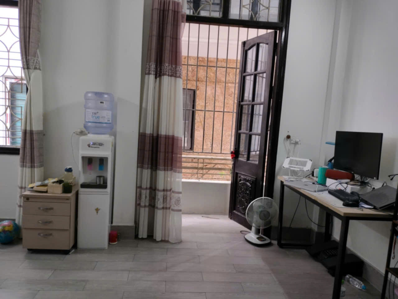 Cho thuê nhà nguyên căn ngõ 133 Xuân Thủy - Cầu Giấy 35m x 4T full đồ  giá 11.5 triệu - Ảnh chính