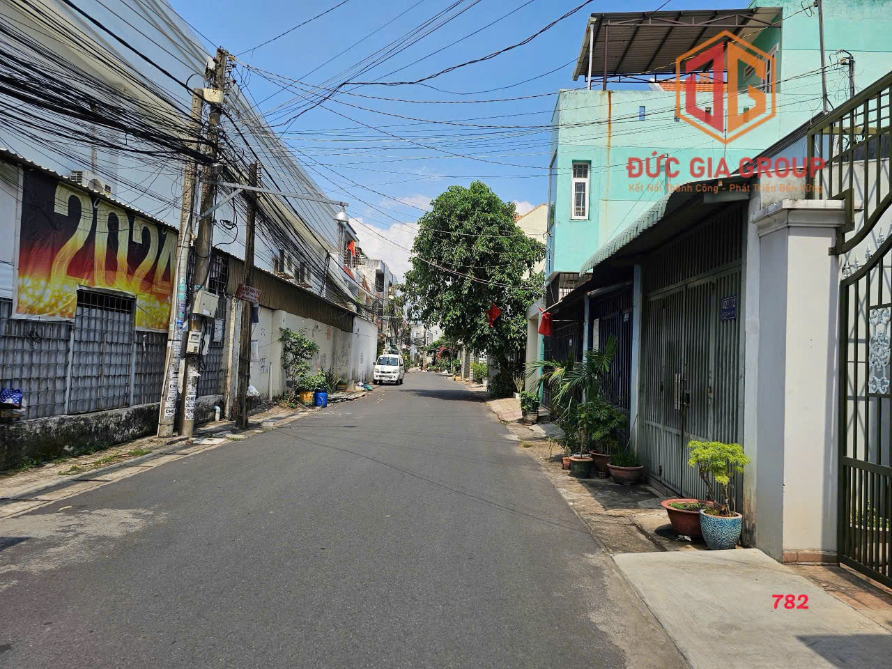 Đất 2 mặt tiền 360m2, đường nhựa 7m thông, gần chợ Tân Tiến, giá rẻ - Ảnh chính