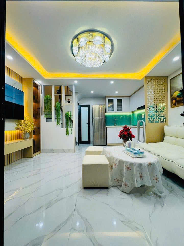 Bán nhà mặt ngõ phố Võ Chí Công 35m2 5tầng mặt tiền 4.6m 6.65 tỷ Cầu Giấy - Ảnh chính